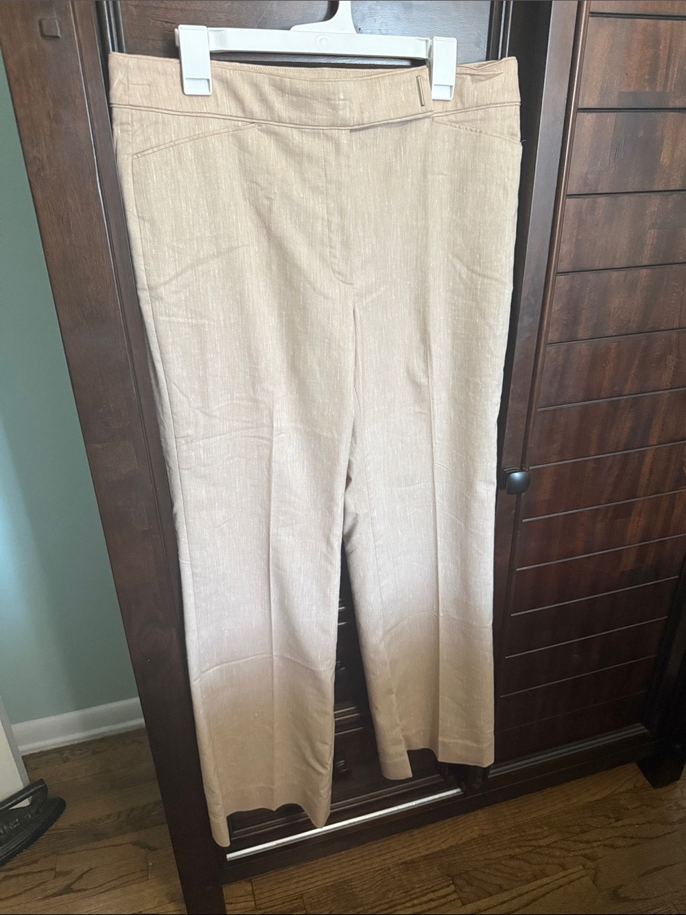 White House Black Market Women's Wide-Leg Dress Trousers in Light Beige